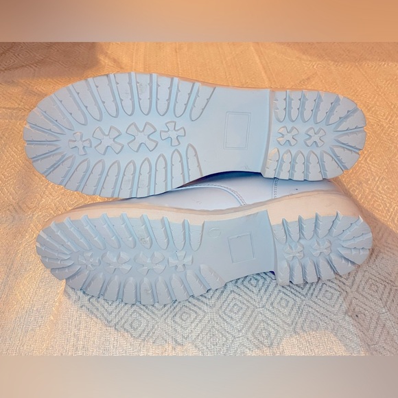 Jordyn Lug Sole Combat Boot Size 7 Pastel Blue - Picture 4 of 6